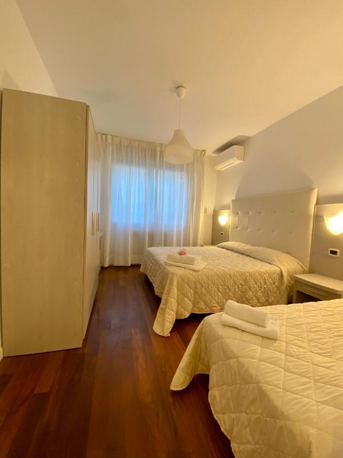 Villa Alda Suites & Rooms チェルヴィア エクステリア 写真
