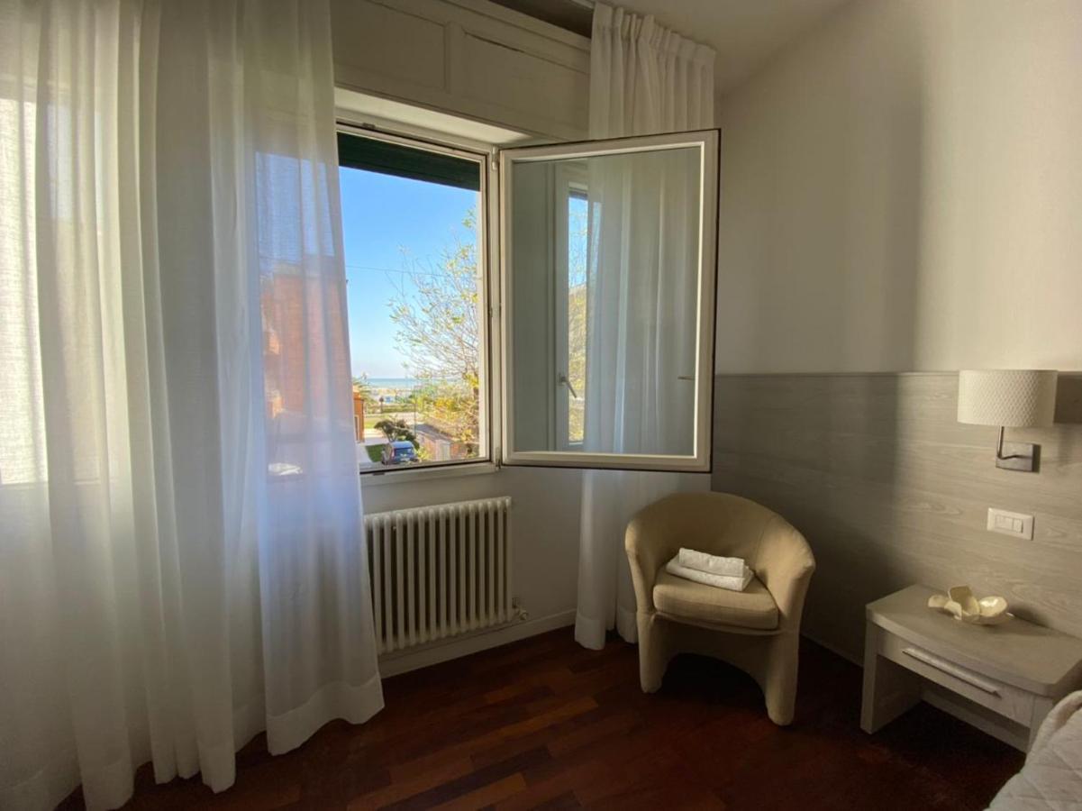 Villa Alda Suites & Rooms チェルヴィア エクステリア 写真